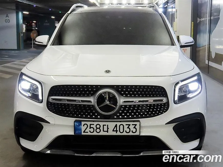 Mercedes-Benz GLB-Class — фото 4