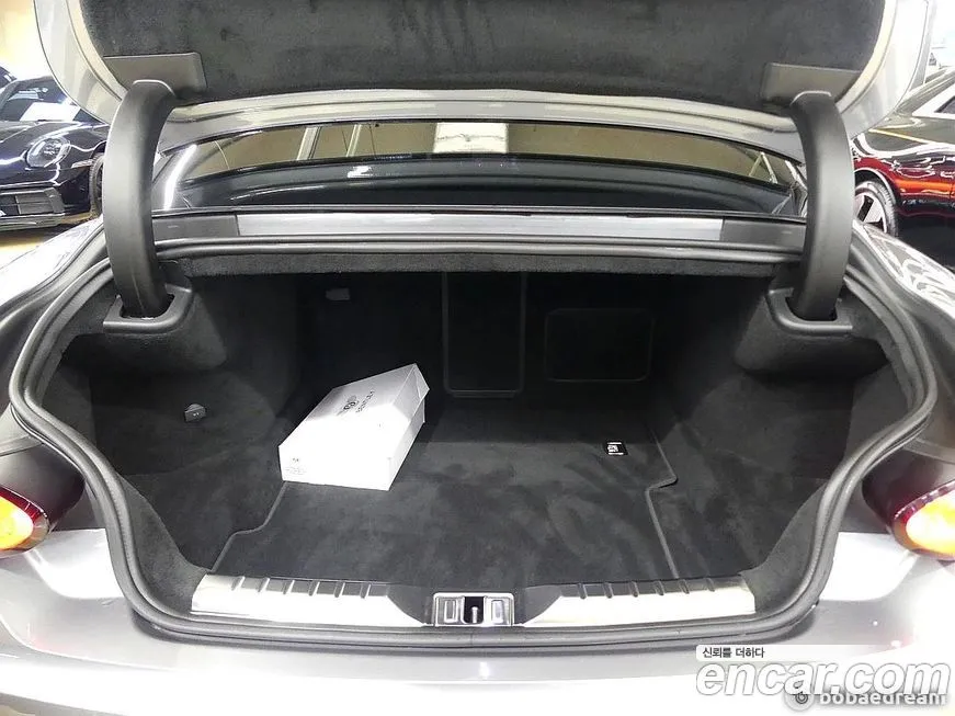 Bentley Continental 2022 из KR, фото 2