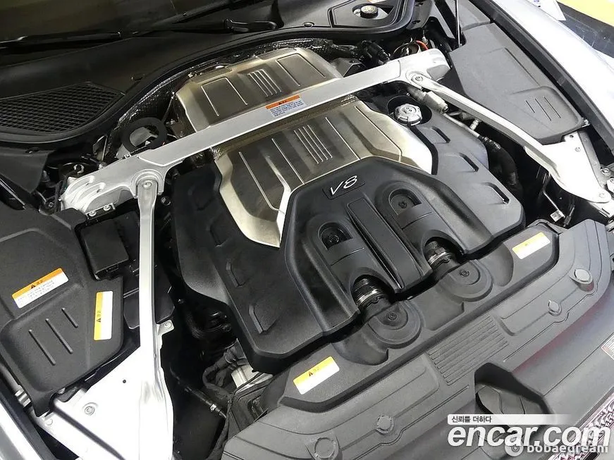 Bentley Continental 2022 из KR, фото 8
