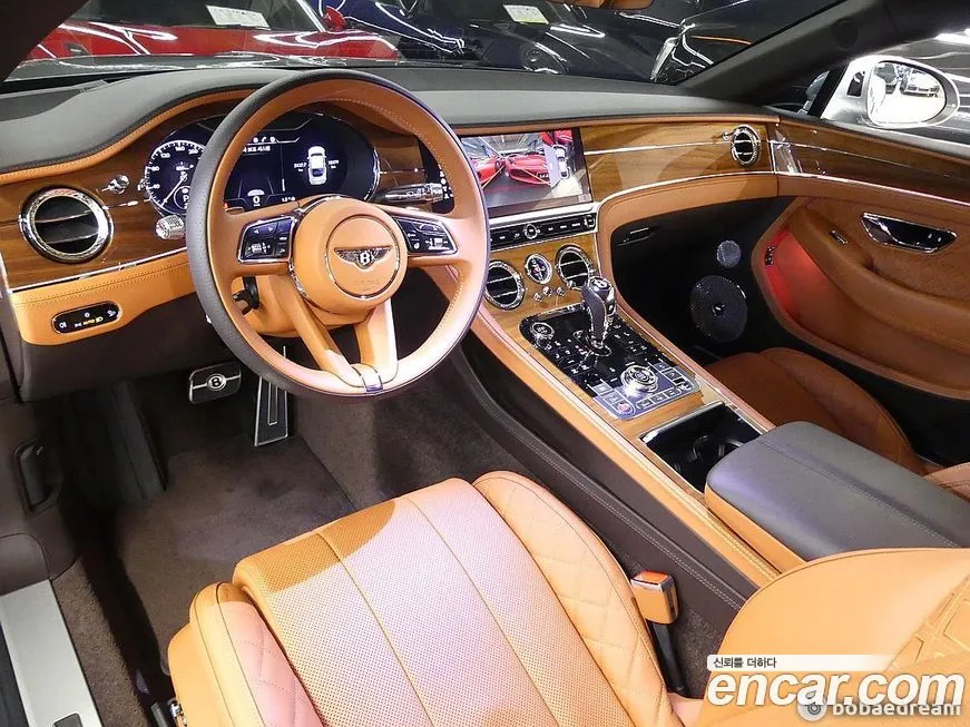 Bentley Continental 2022 из KR, фото 5