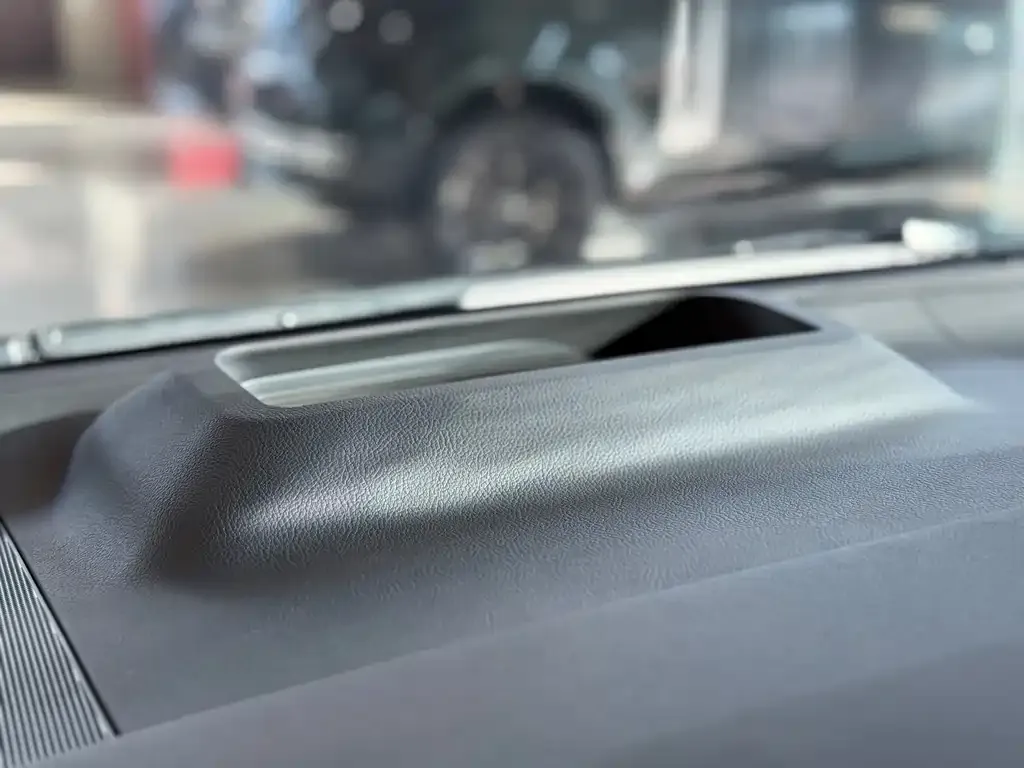 Toyota Alphard — фото 8