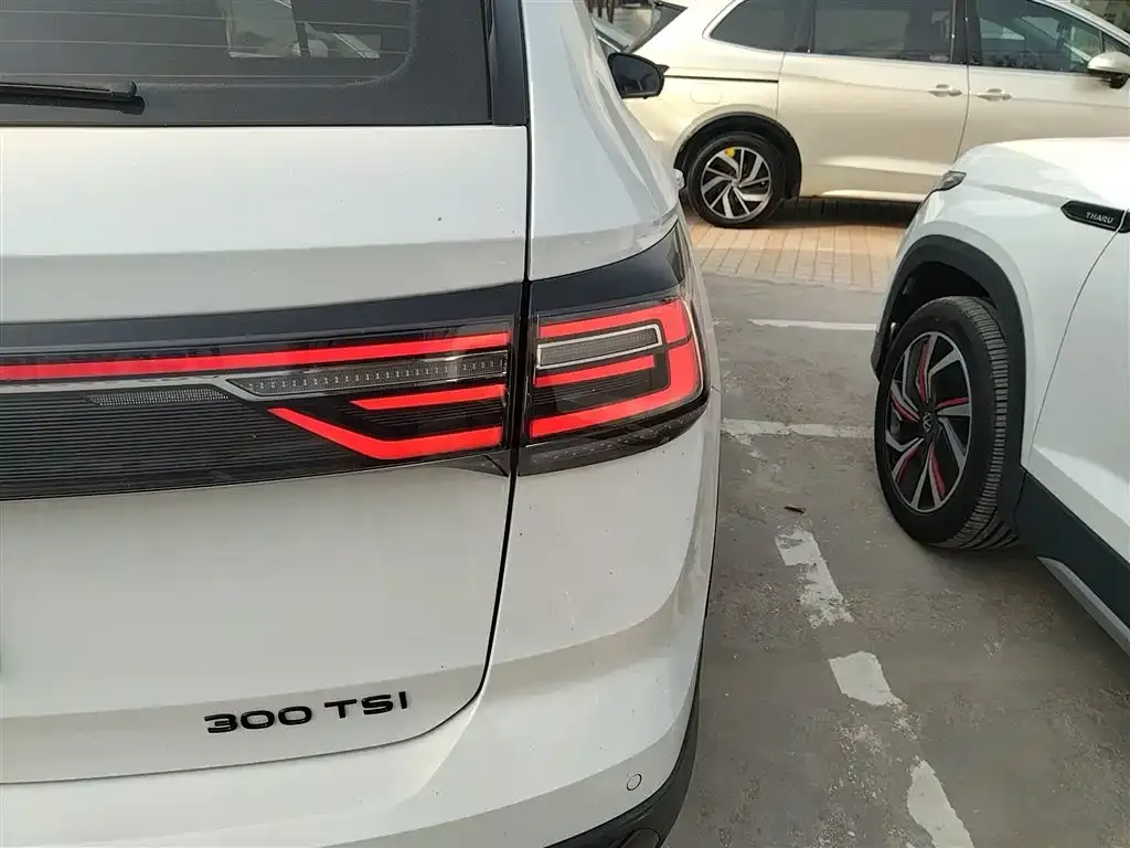 Volkswagen Tharu 2024 из CN, фото 7