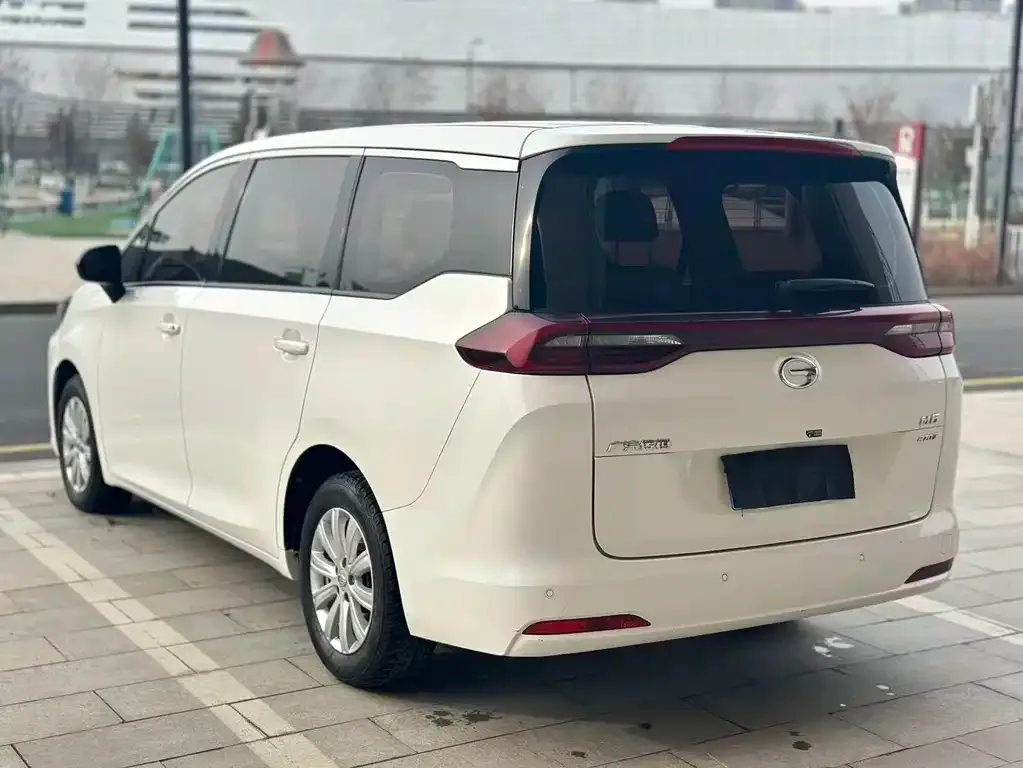GAC Motor Trumpchi M6 — фото 8