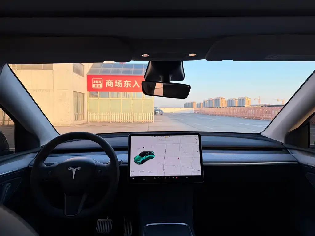 Tesla Model Y 2024 из CN, фото 3