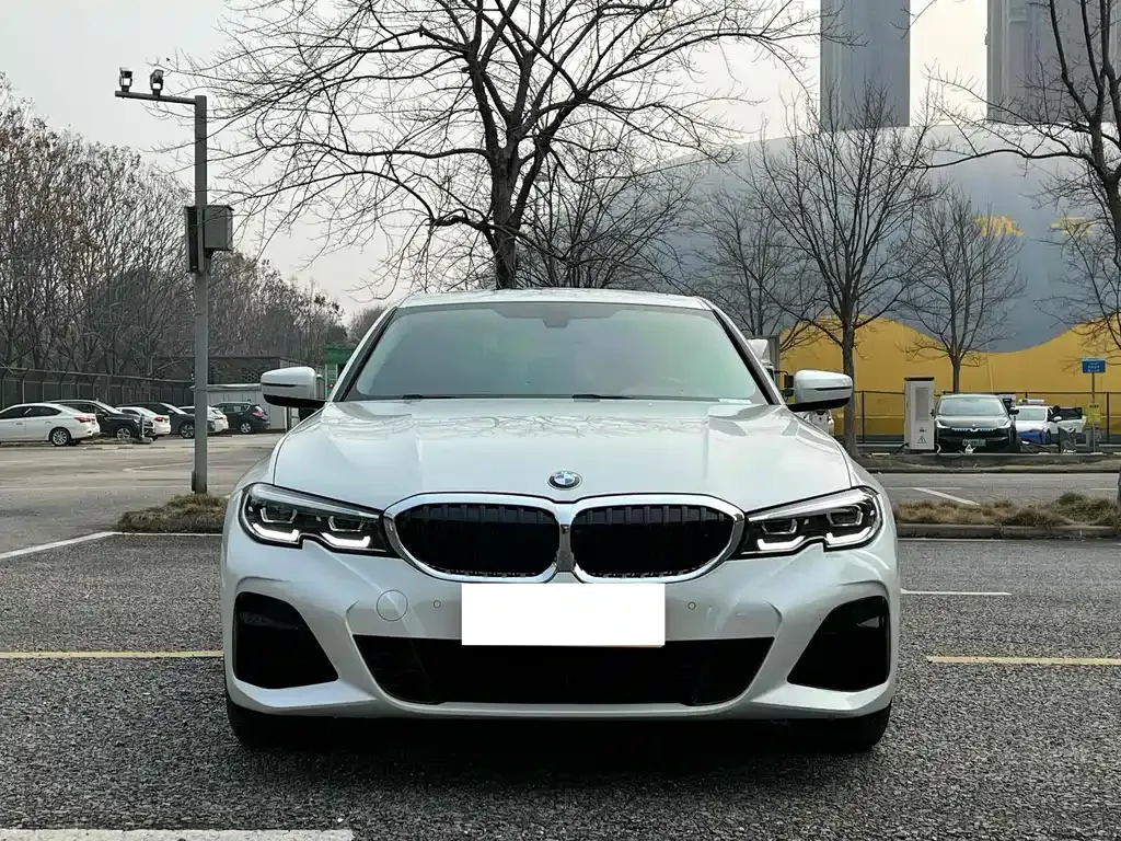 BMW 3 Series — фото 9