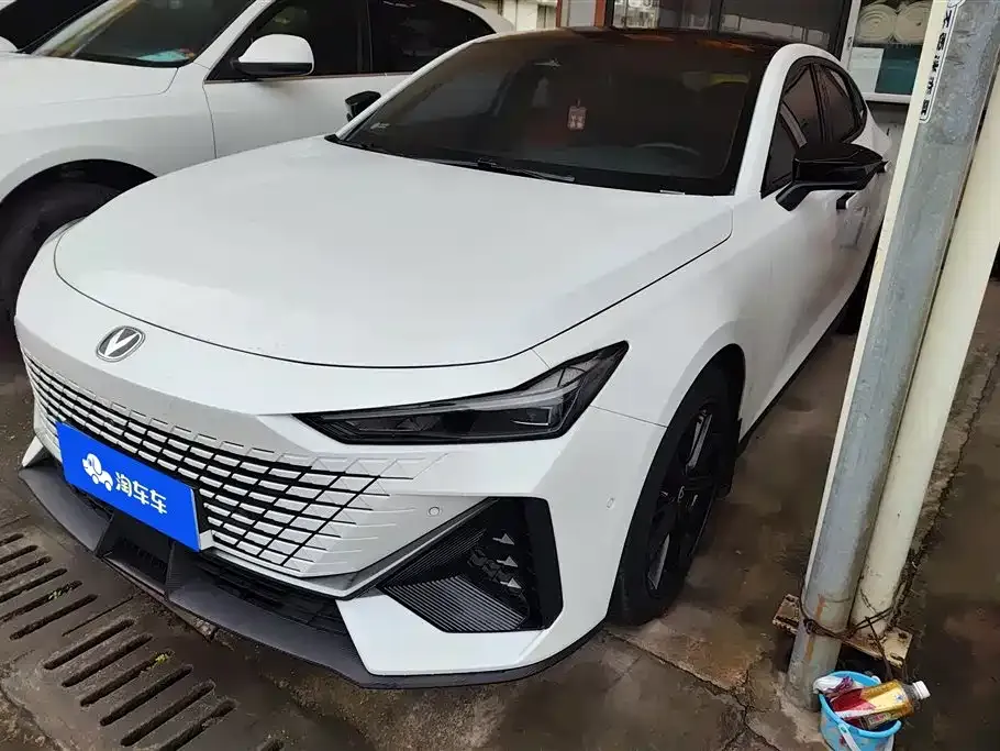 Changan UNI-V 2022 из CN, фото 1