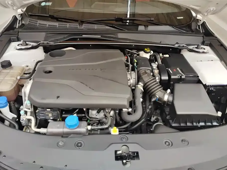Changan UNI-V 2022 из CN, фото 5