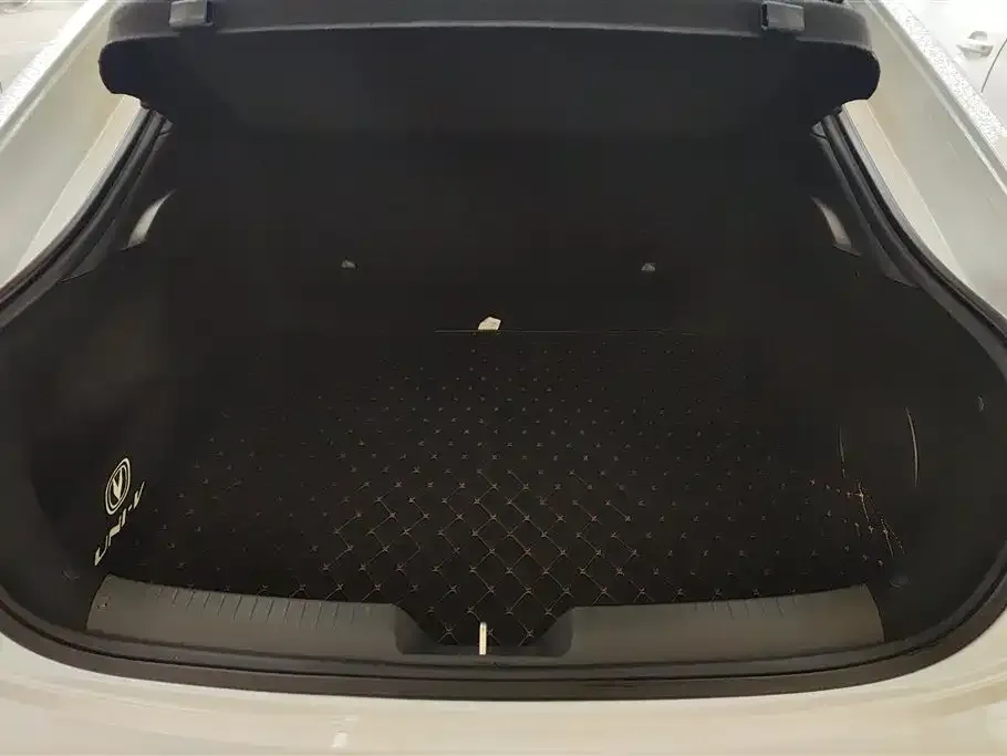 Changan UNI-V 2022 из CN, фото 2