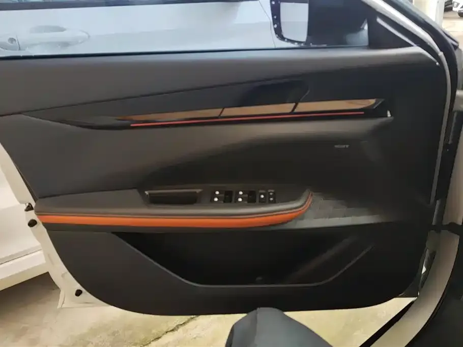 Changan UNI-V 2022 из CN, фото 6