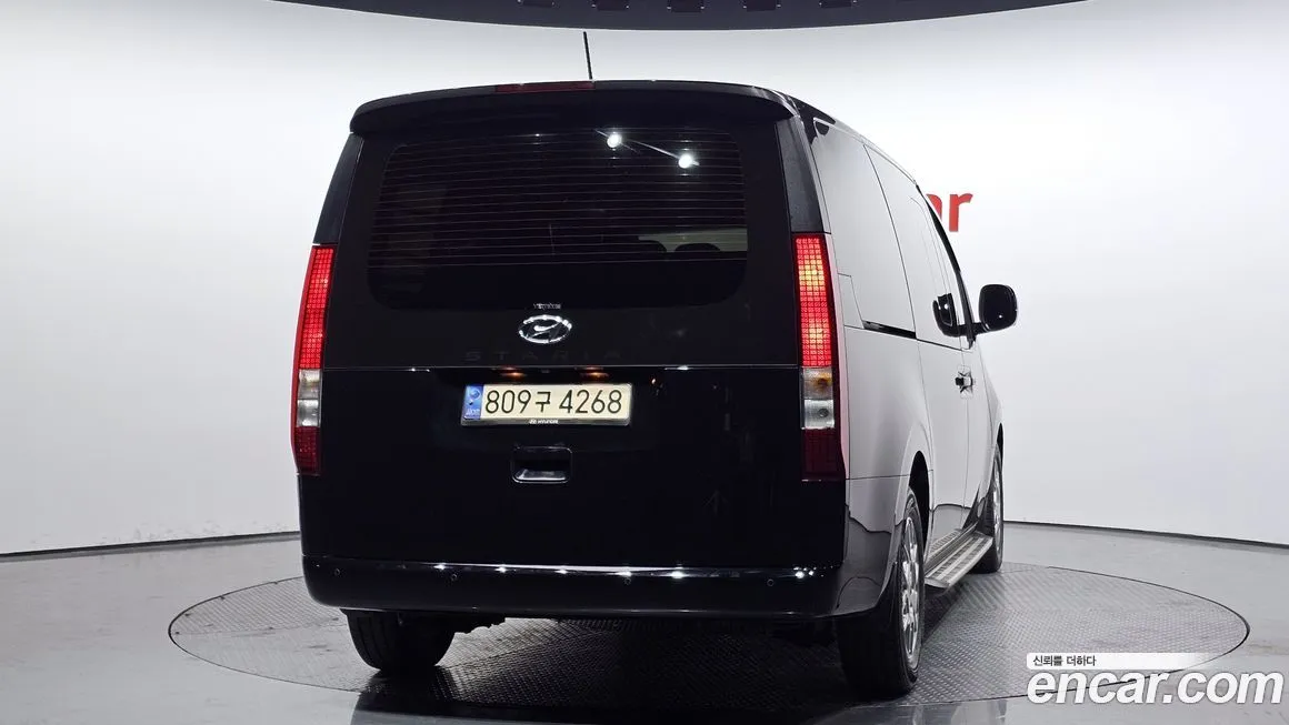Hyundai Staria 2023 из KR, фото 3