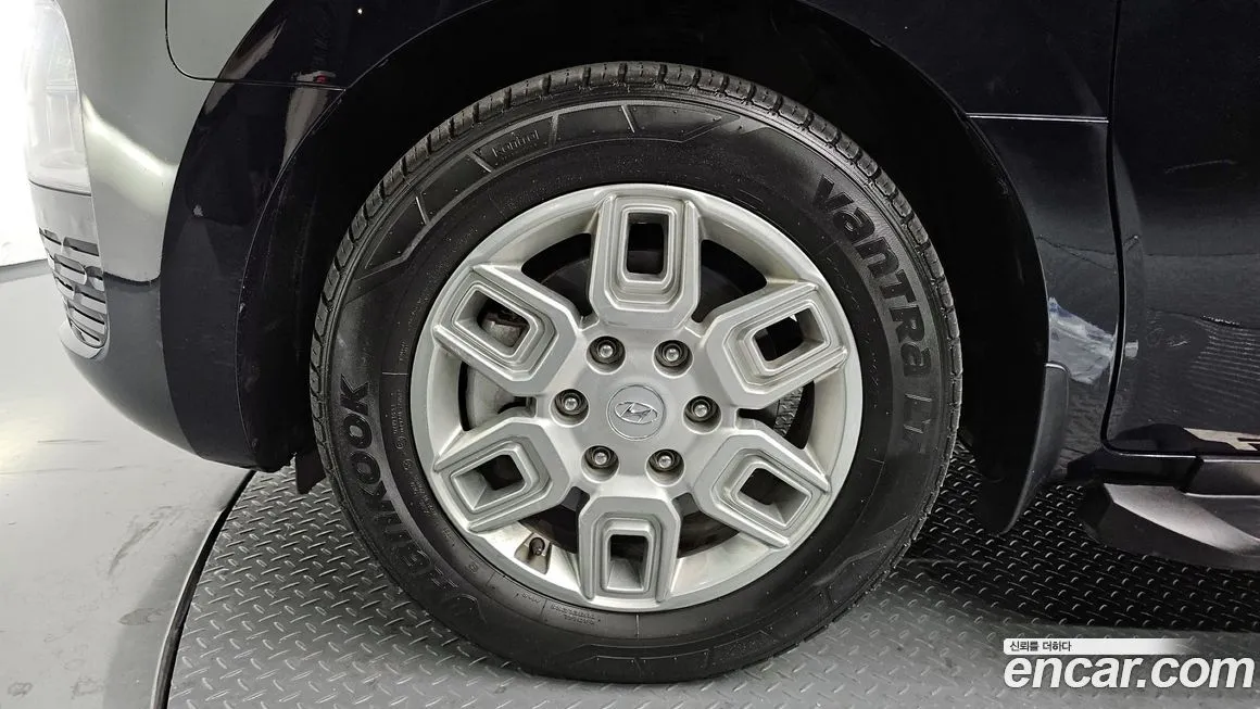 Hyundai Staria 2023 из KR, фото 9