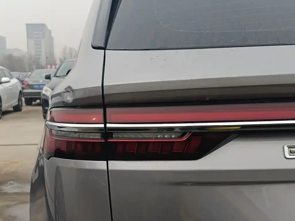 Geely Xingyue L 2024 из CN, фото 3