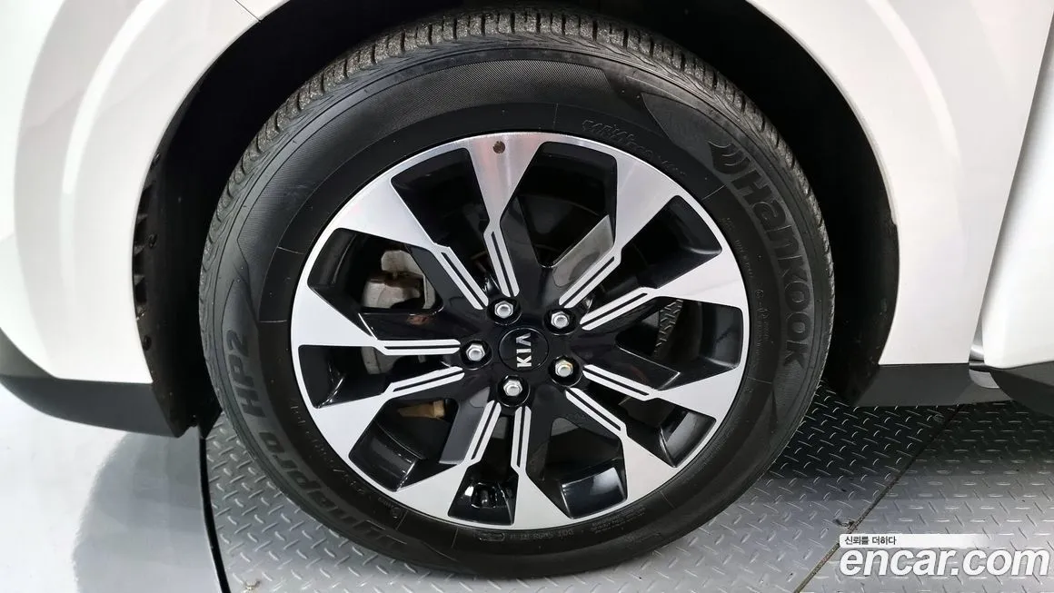 Kia Carnival 2021 из KR, фото 5