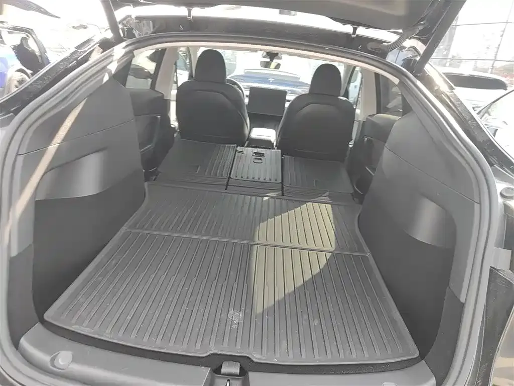 Tesla Model Y 2022 из CN, фото 3