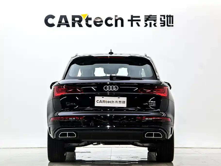 Audi Q5L — фото 4