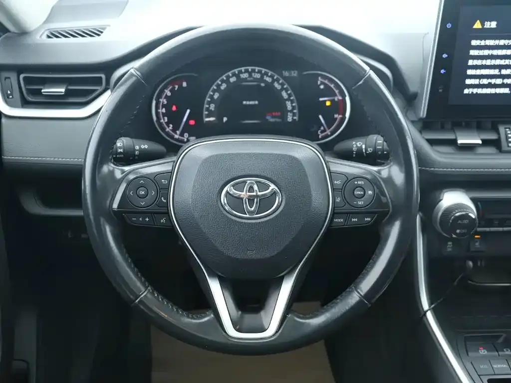 Toyota RAV4 2021 из CN, фото 9