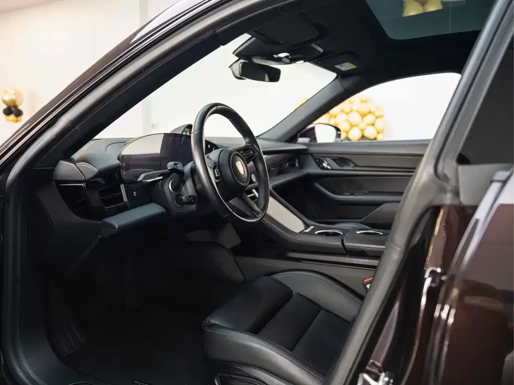 Porsche Taycan 2022 из CN, фото 10