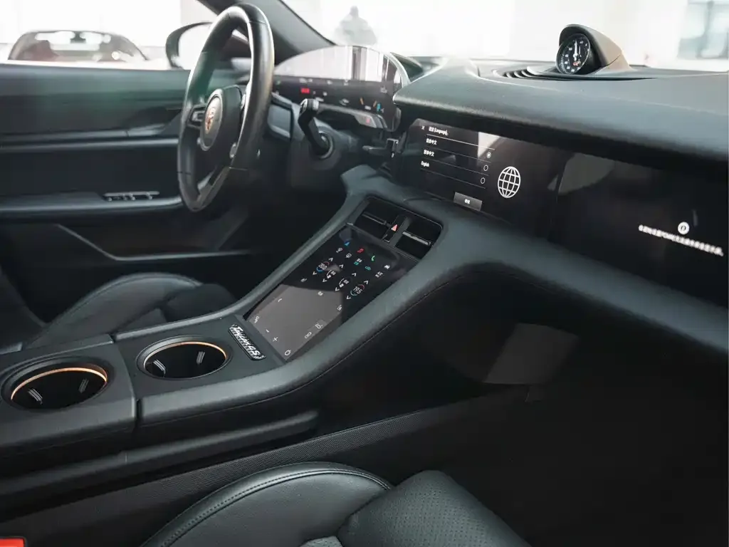 Porsche Taycan 2022 из CN, фото 9