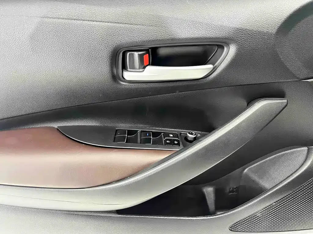 Toyota Corolla 2022 из CN, фото 9