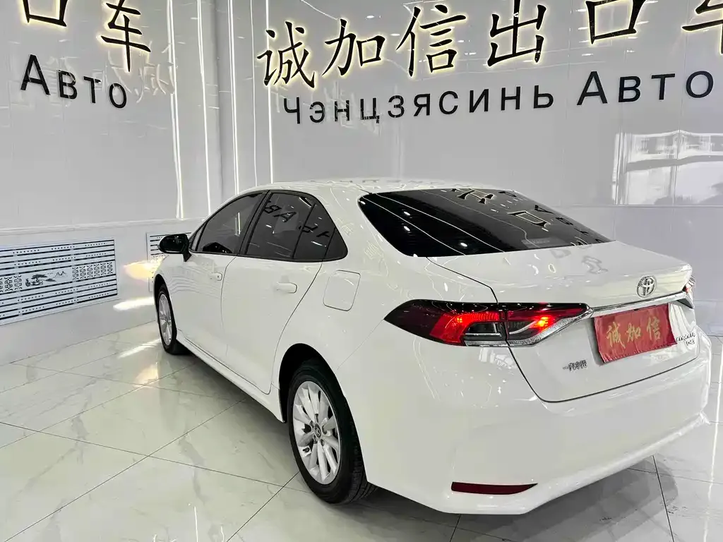 Toyota Corolla 2022 из CN, фото 2