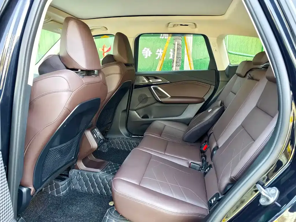 BMW X1 2024 из CN, фото 3
