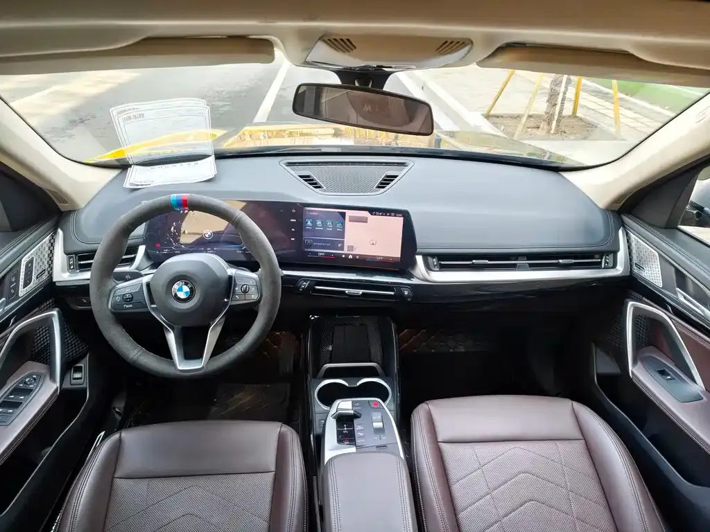 BMW X1 2024 из CN, фото 2