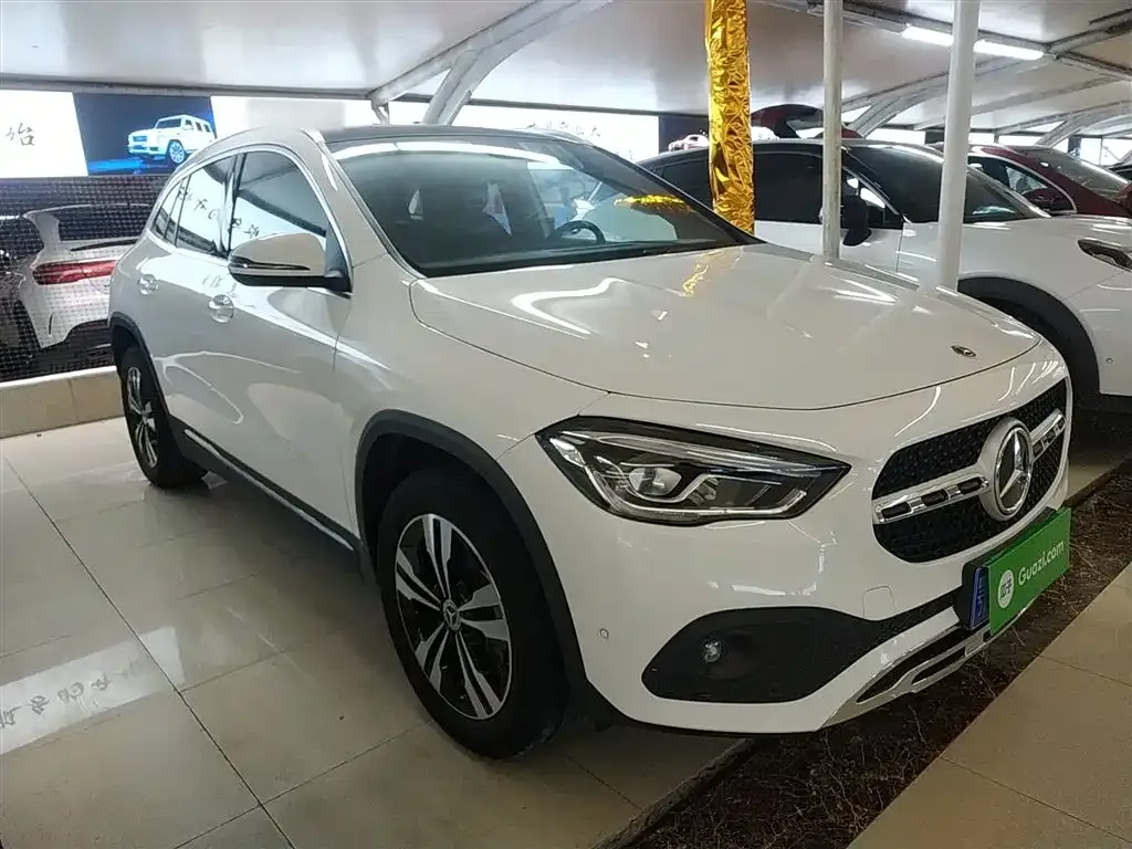 Mercedes-Benz GLA — фото 8