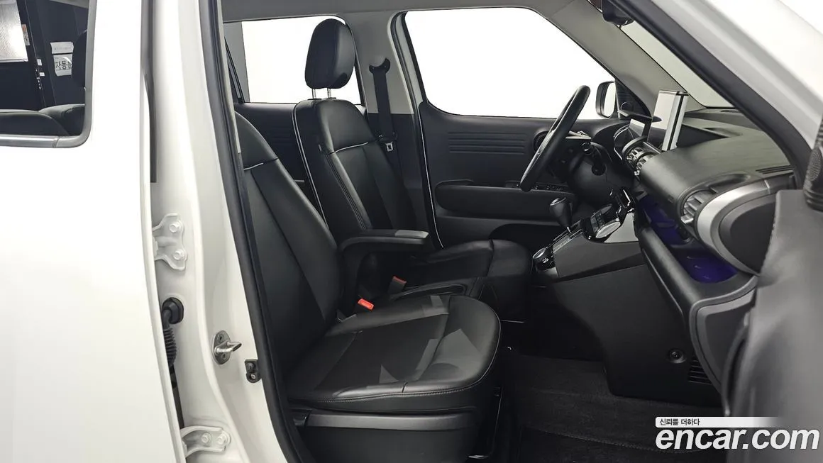 Hyundai Casper 2023 из KR, фото 2