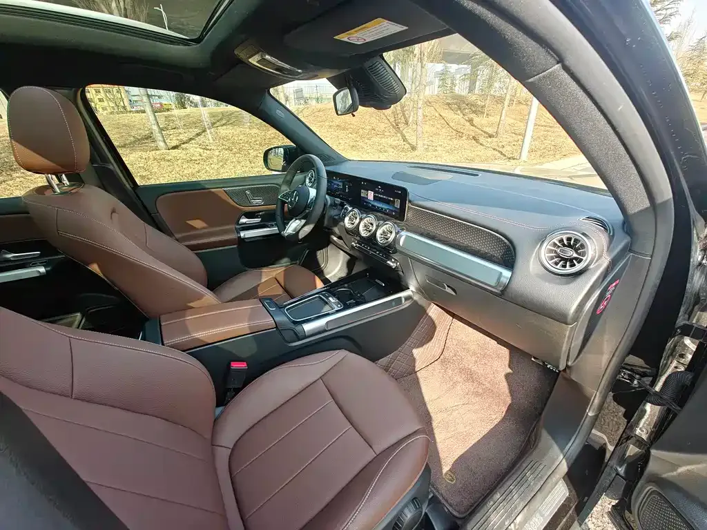 Mercedes-Benz GLB 2025 из CN, фото 8