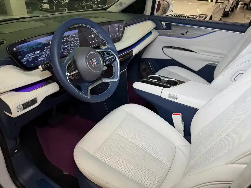Buick GL8 2025 из CN, фото 3