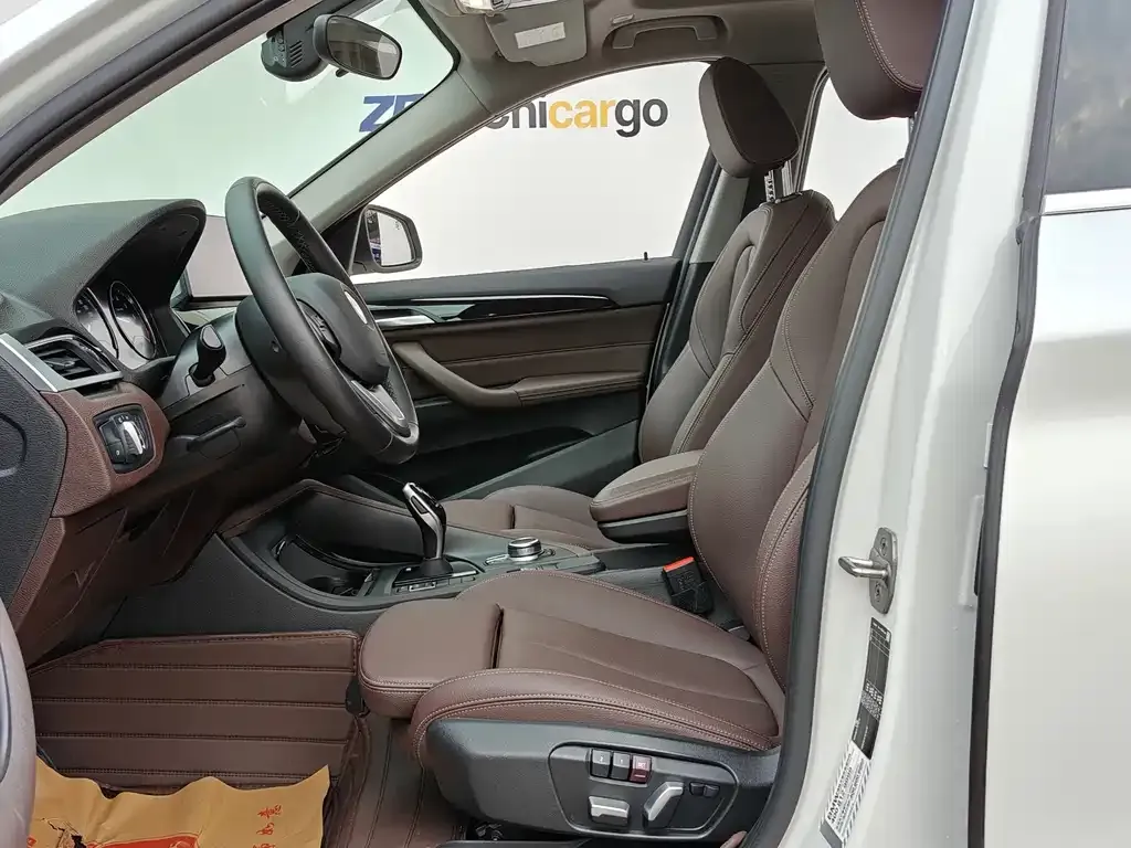 BMW X1 2021 из CN, фото 5