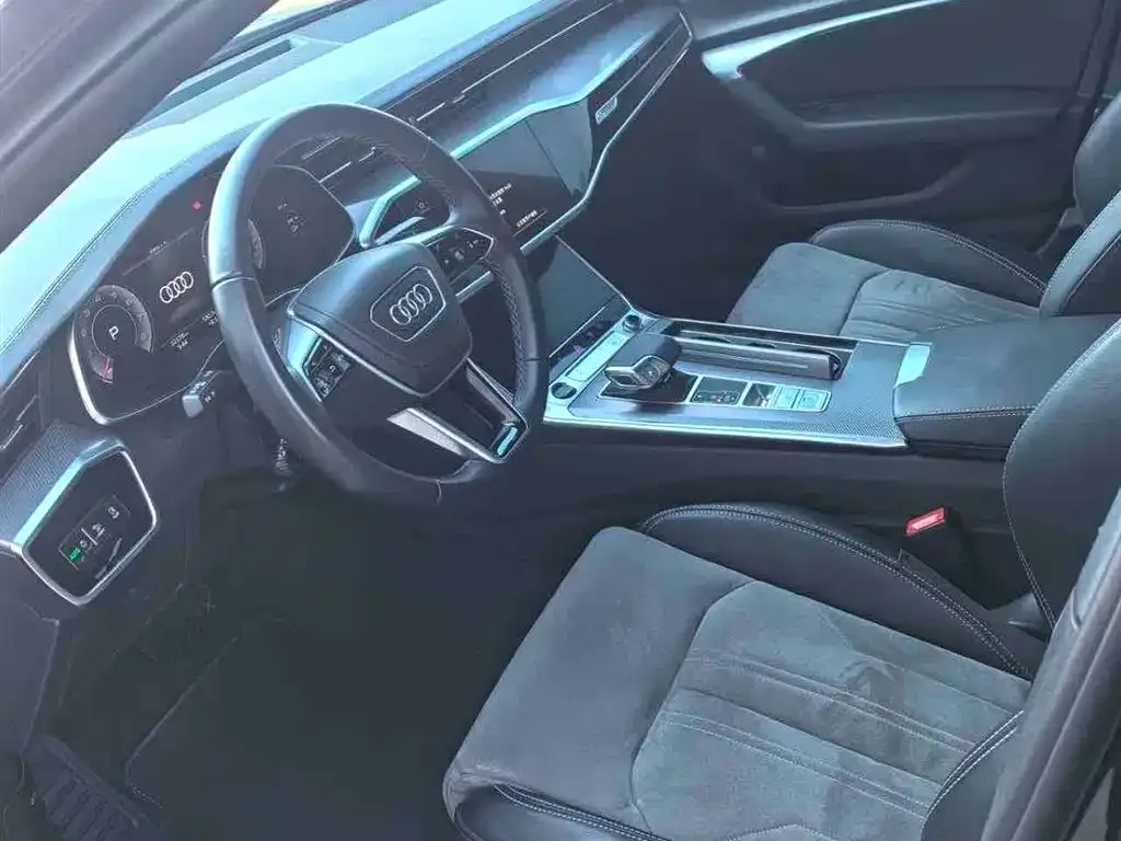 Audi A6L 2024 из CN, фото 5