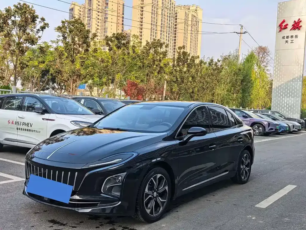 Hongqi E-QM5 — фото 1
