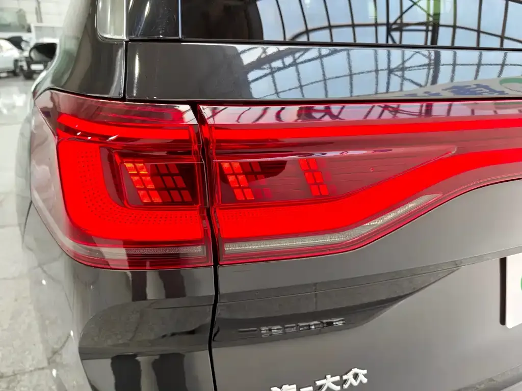 Volkswagen Talagon 2023 из CN, фото 5