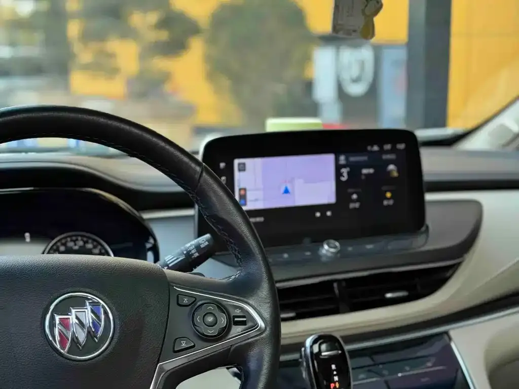 Buick GL8 2023 из CN, фото 2