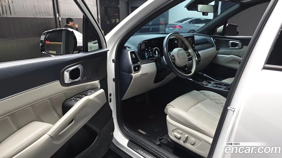 Kia Sorento — фото 6