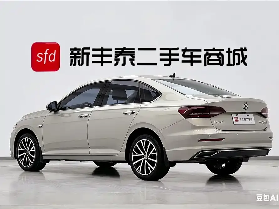 Volkswagen Lavida 2022 из CN, фото 2