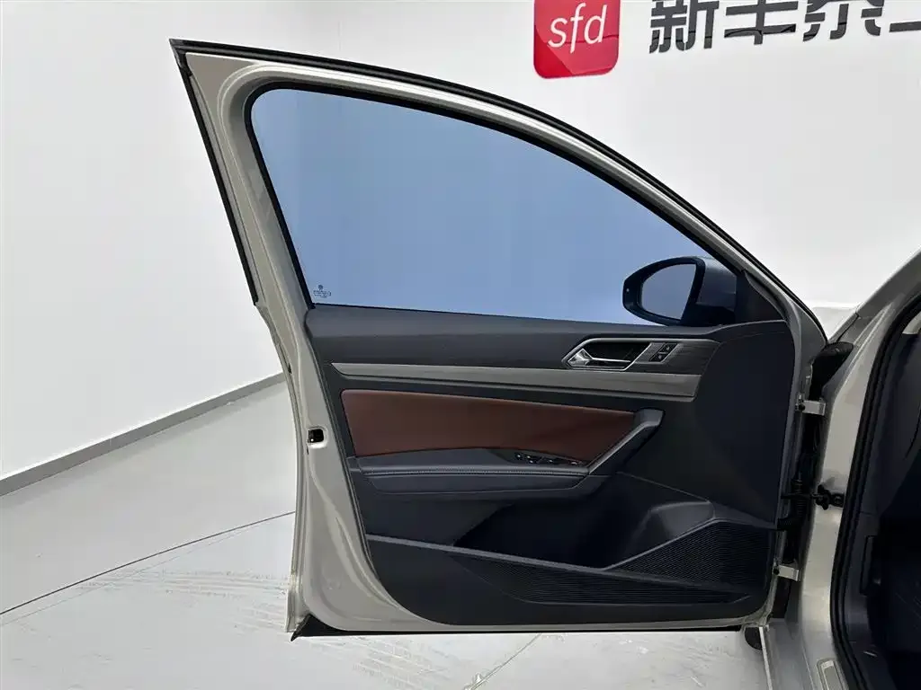 Volkswagen Lavida 2022 из CN, фото 8