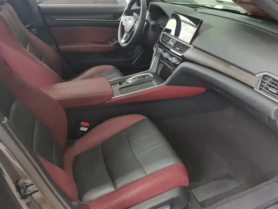 Honda Inspire 2023 из CN, фото 4