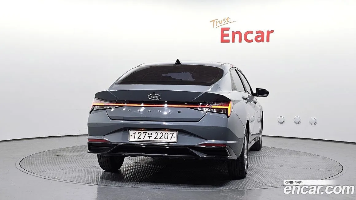 Hyundai AVANTE — фото 2