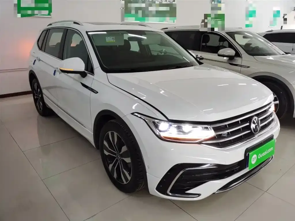 Volkswagen Tiguan L 2022 из CN, фото 5