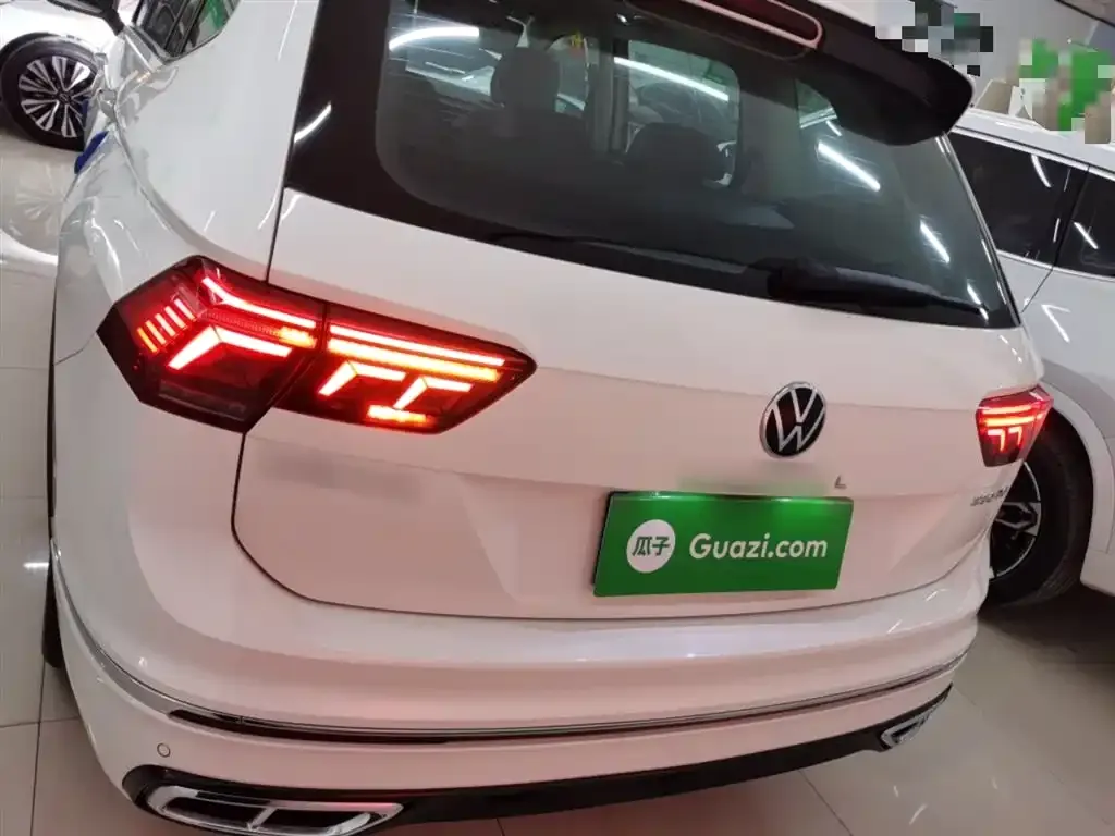 Volkswagen Tiguan L 2022 из CN, фото 8