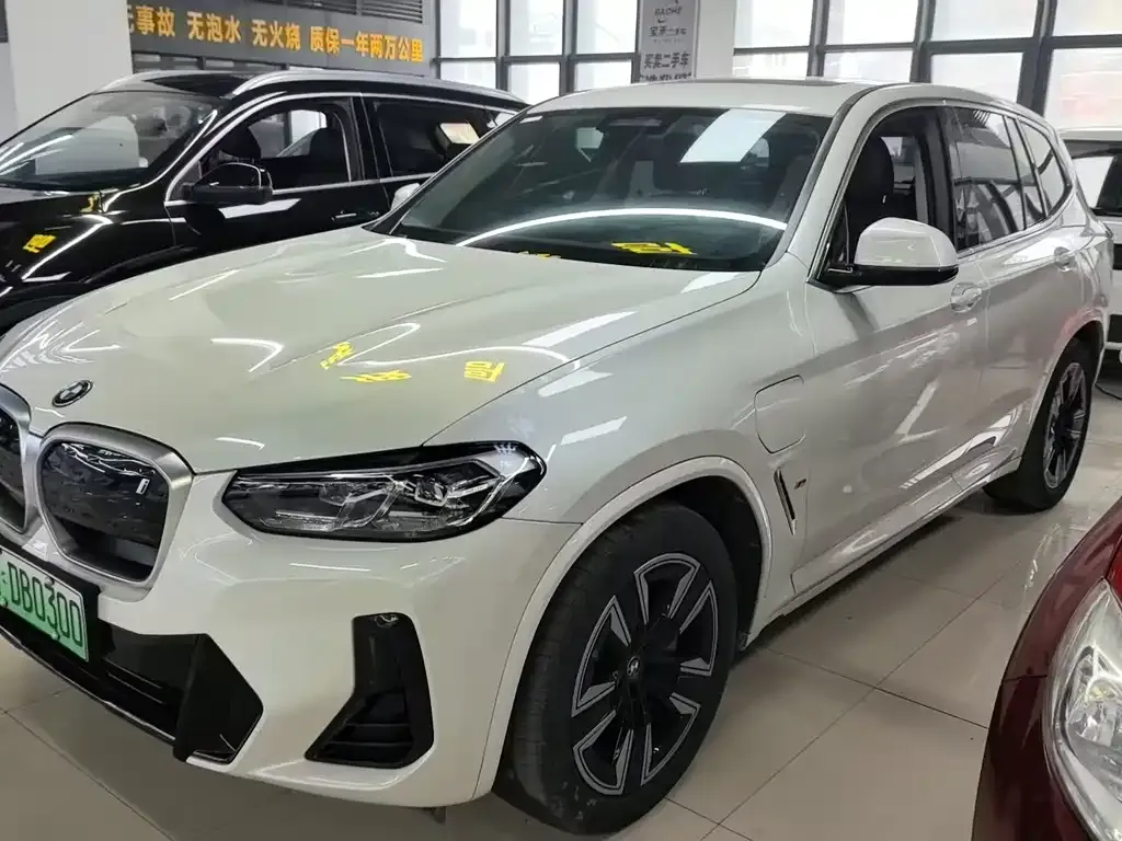 BMW iX3 2024 из CN, фото 1