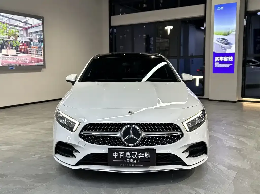 Mercedes-Benz A-Class — фото 9