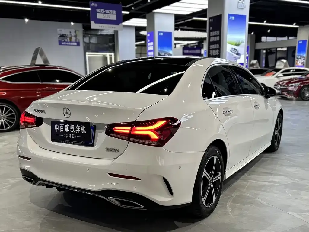 Mercedes-Benz A-Class — фото 6