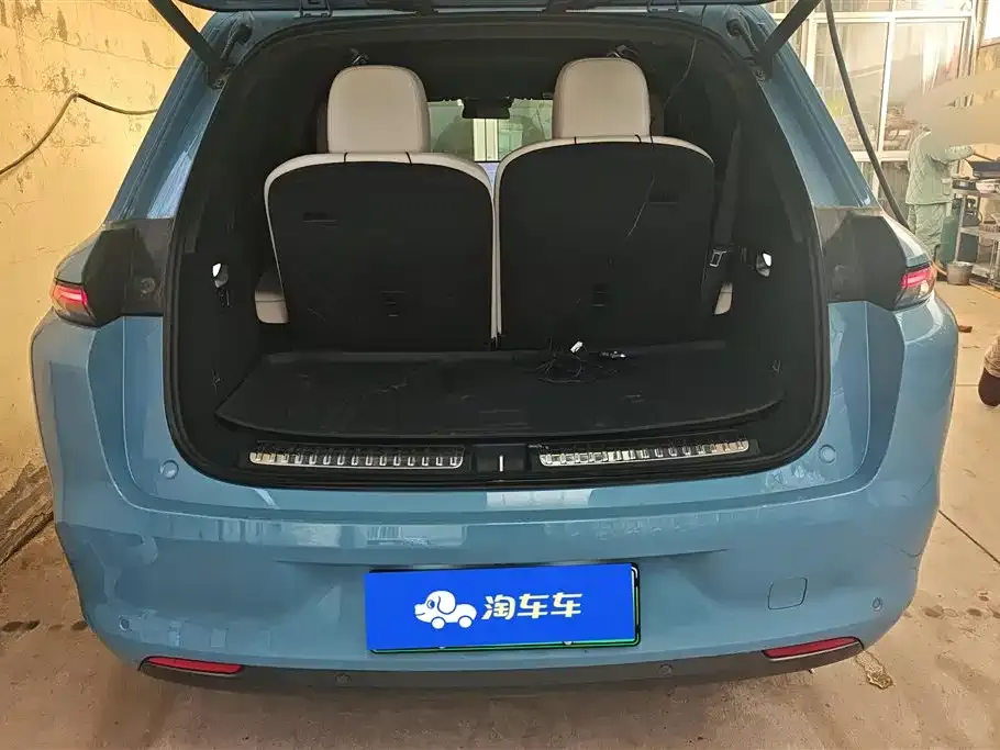 Li Auto L8 2023 из CN, фото 7