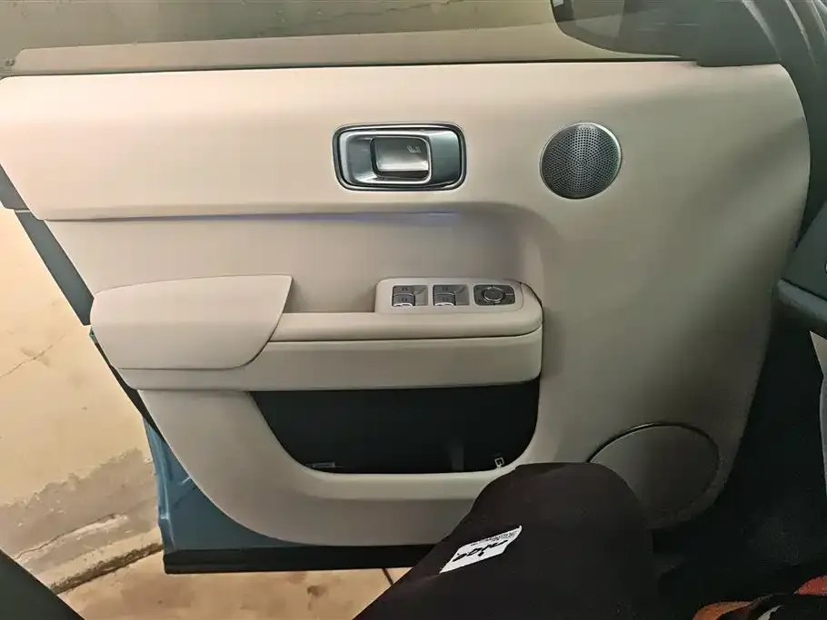 Li Auto L8 2023 из CN, фото 3