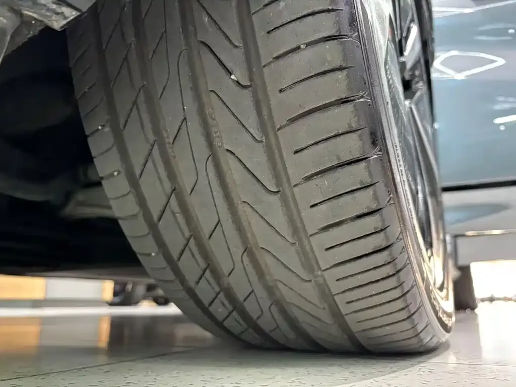 BYD L EV 2025 из CN, фото 10