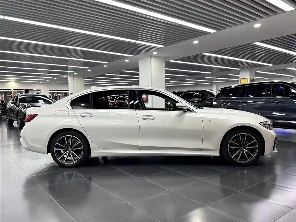 BMW 3 Series — фото 9