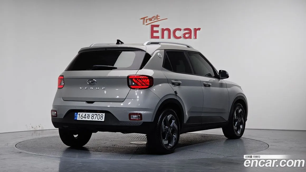 Hyundai Venue 2021 из KR, фото 2